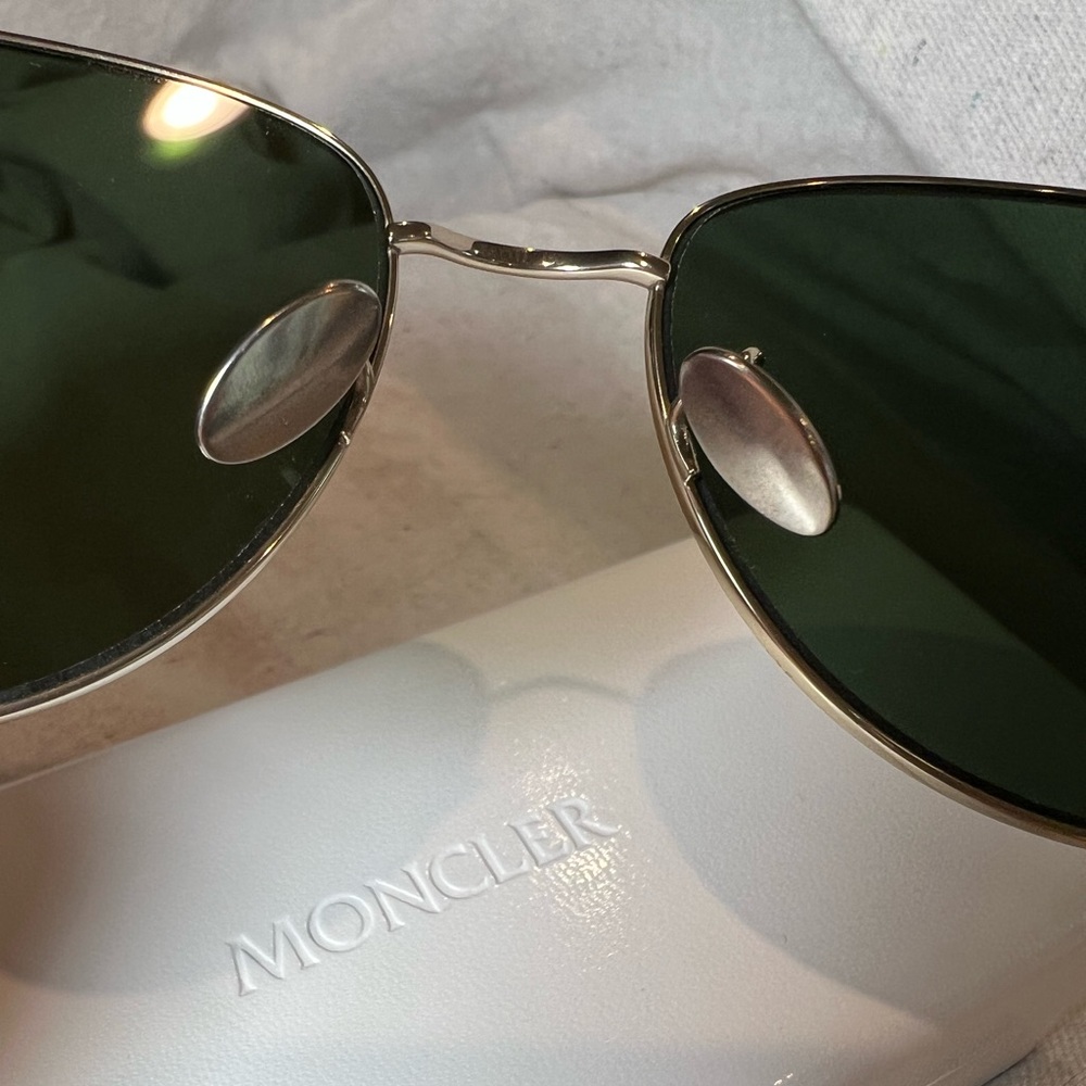 Moncler Black Aviator Sunglasses with White Case - Picture 7 of 9